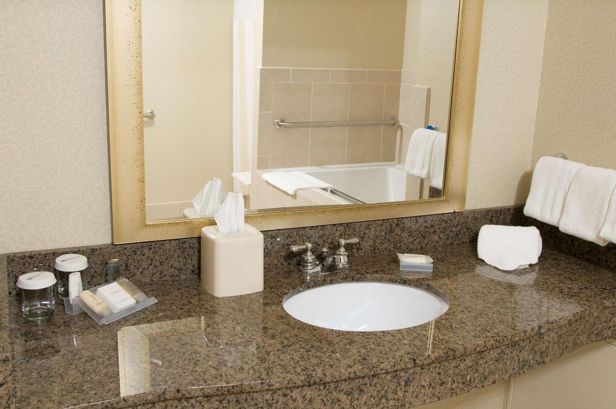 Hilton Garden Inn Mount Holly/Westampton Exteriér fotografie